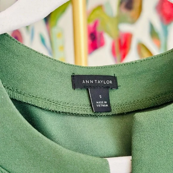 Ann Taylor Structured Collar Shift Sleeveless Tunic Dress - Picture 3 of 3